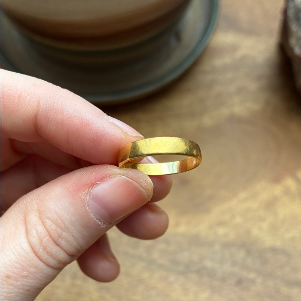 22k Solid Gold Hallmarked Ring